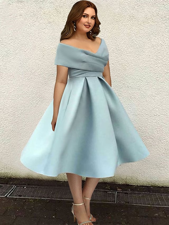 A-Linien-Cocktailkleider, Übergrößen, Kleid für Hochzeitsgäste, knielang, kurze Ärmel, V-Ausschnitt, Satin mit glatten Falten, reine Farbe
